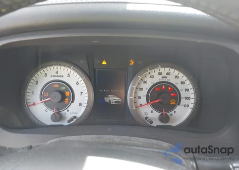 2018 Toyota Sienna Se 8 Passenger from USA, damaged, VIN 5TDXZ3DC3JS914963